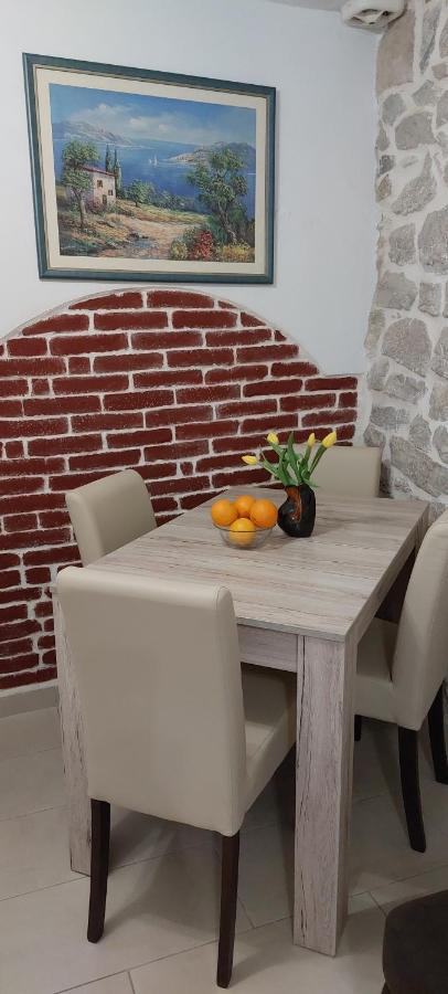 Apartment Ground Floor