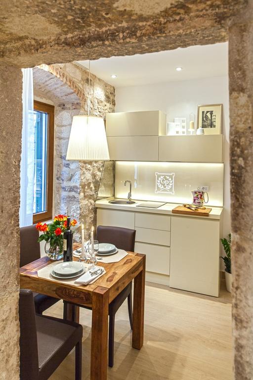 Luxury One-Bedroom Apartment