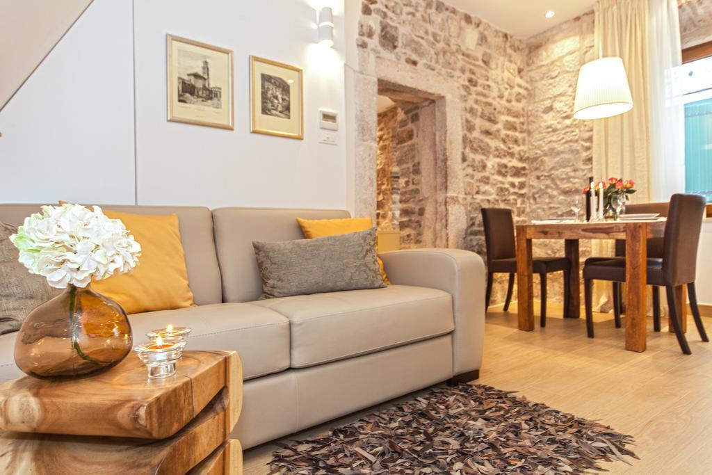 Luxury One-Bedroom Apartment