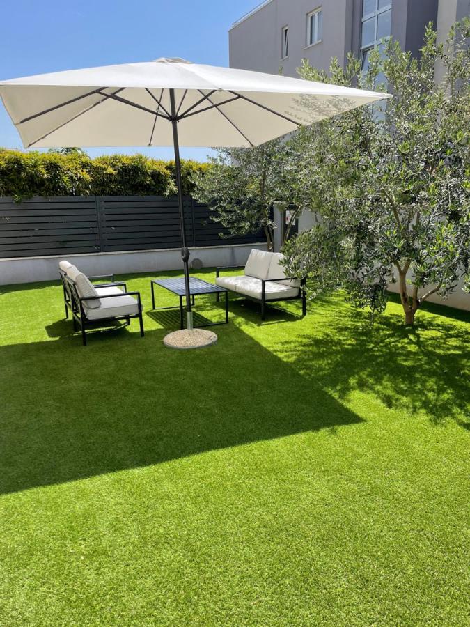 Apartment Terrace