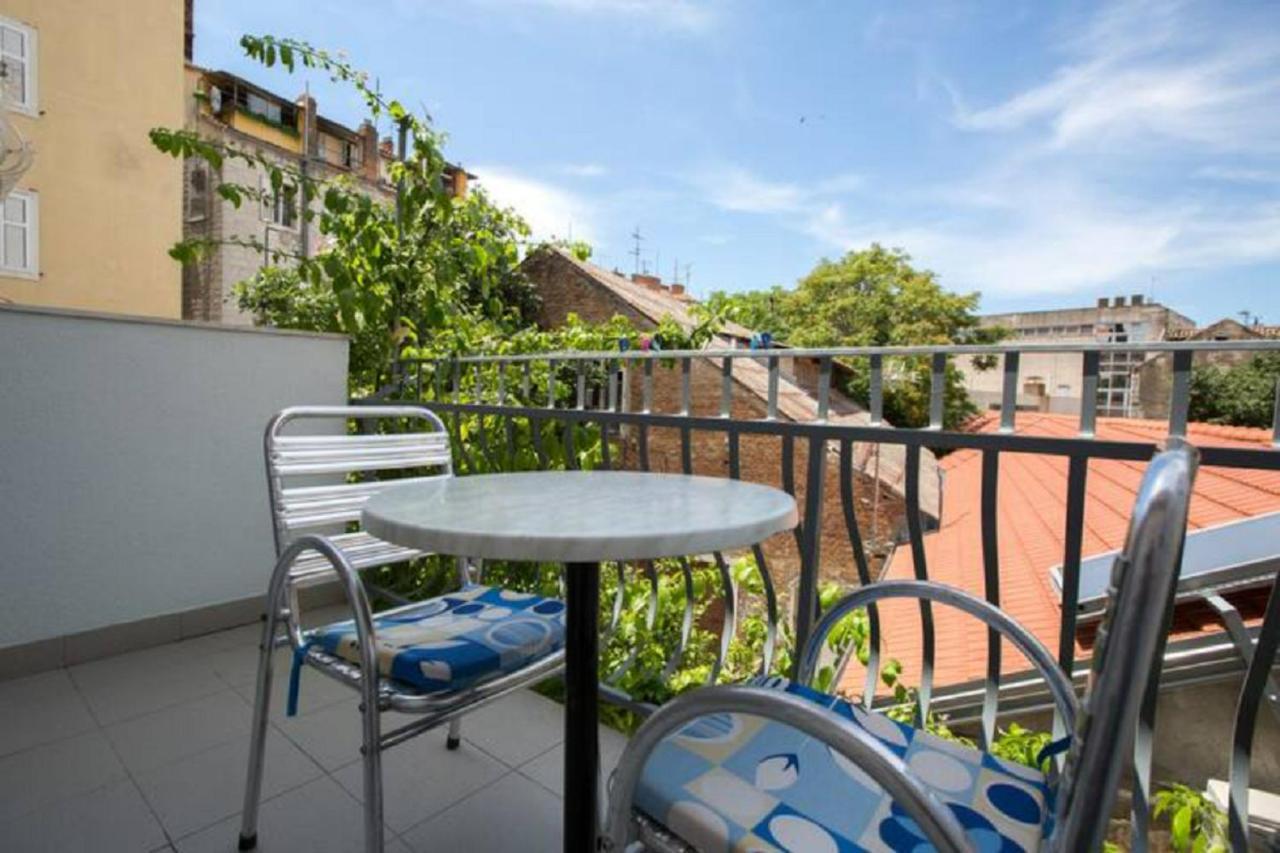 Studio Balcony