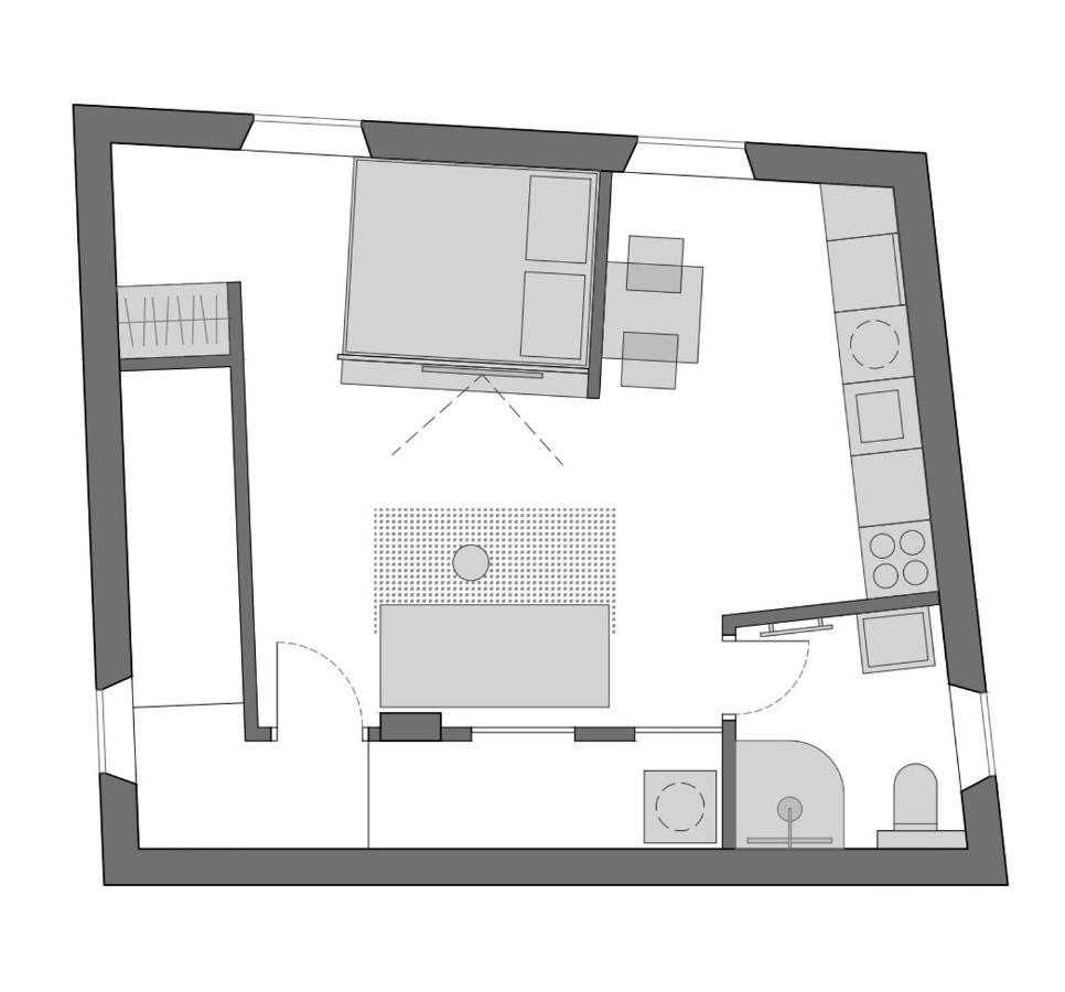 Deluxe Queen Studio
