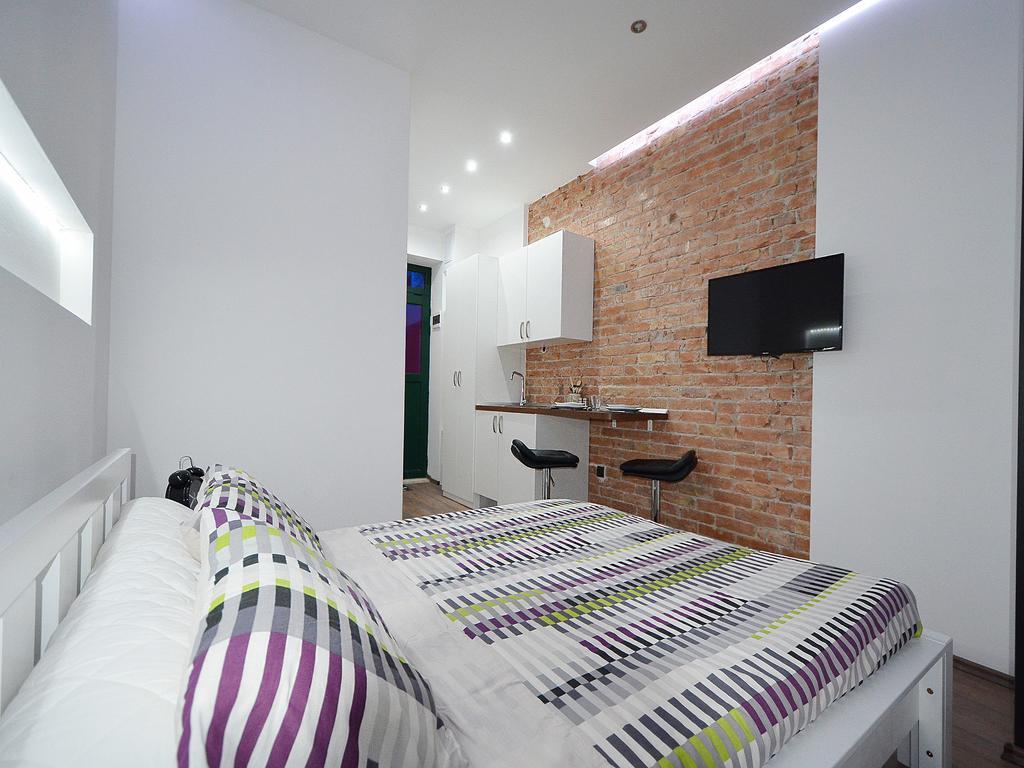 Apartment Ground Floor