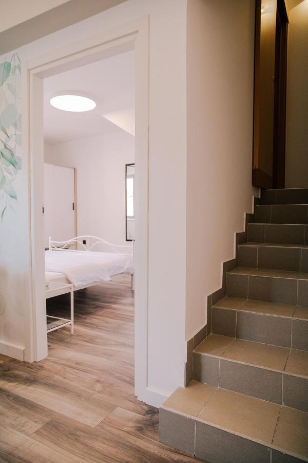 Apartment Split Level