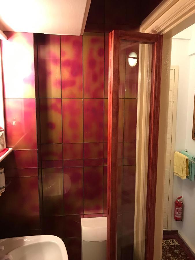 Apartment Shower