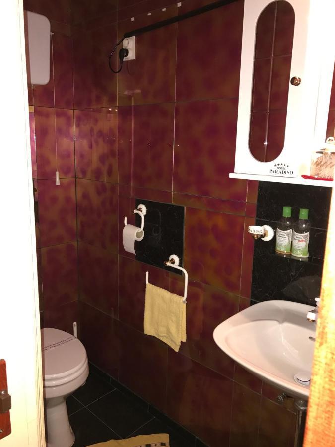 Apartment Shower