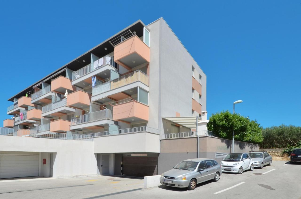 Apartman s 2 spavaće sobe