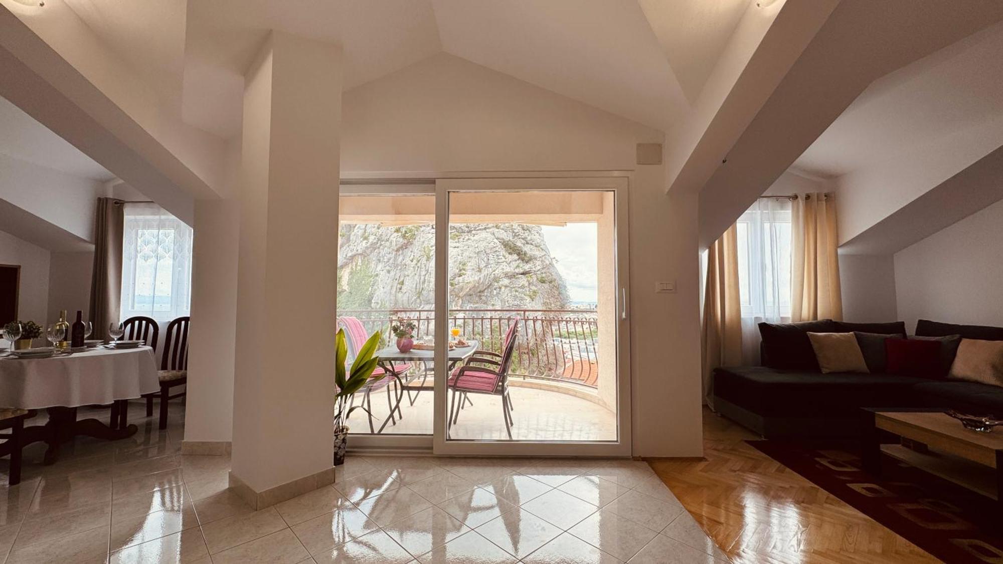 Penthouse Apartment