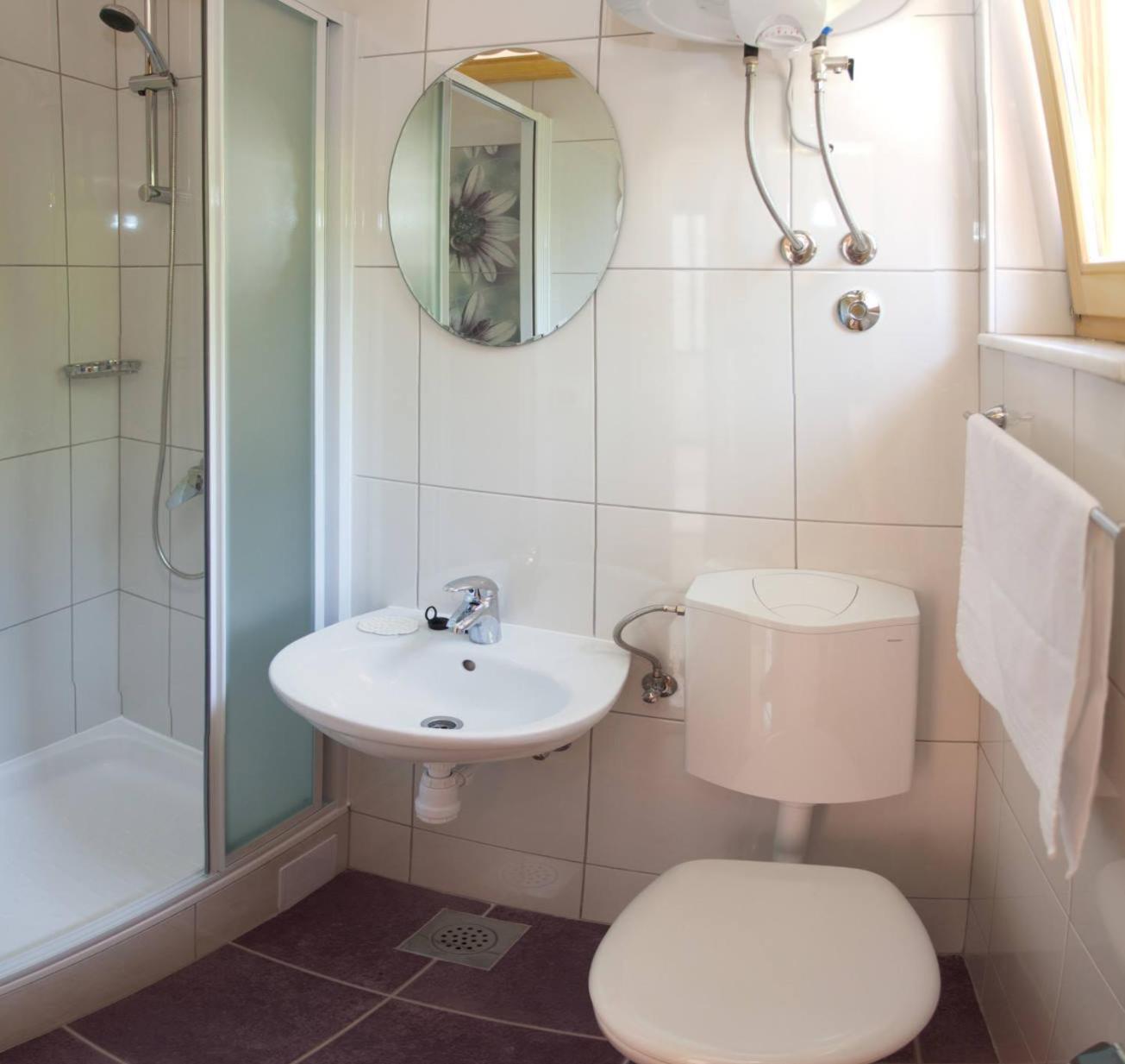 Two-Bedroom Apartment Terrace Roosewelt Street