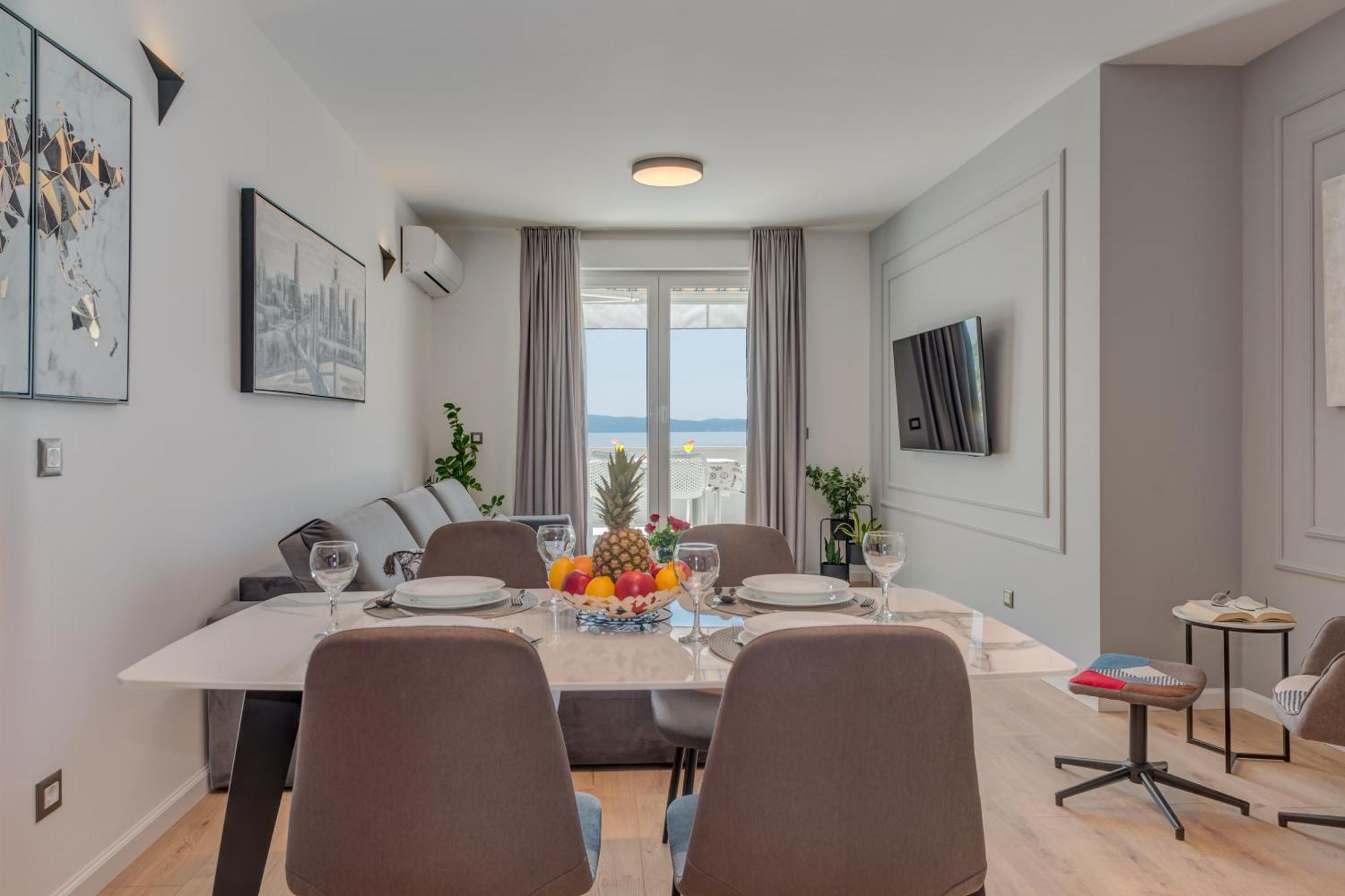 Apartment Sea View
