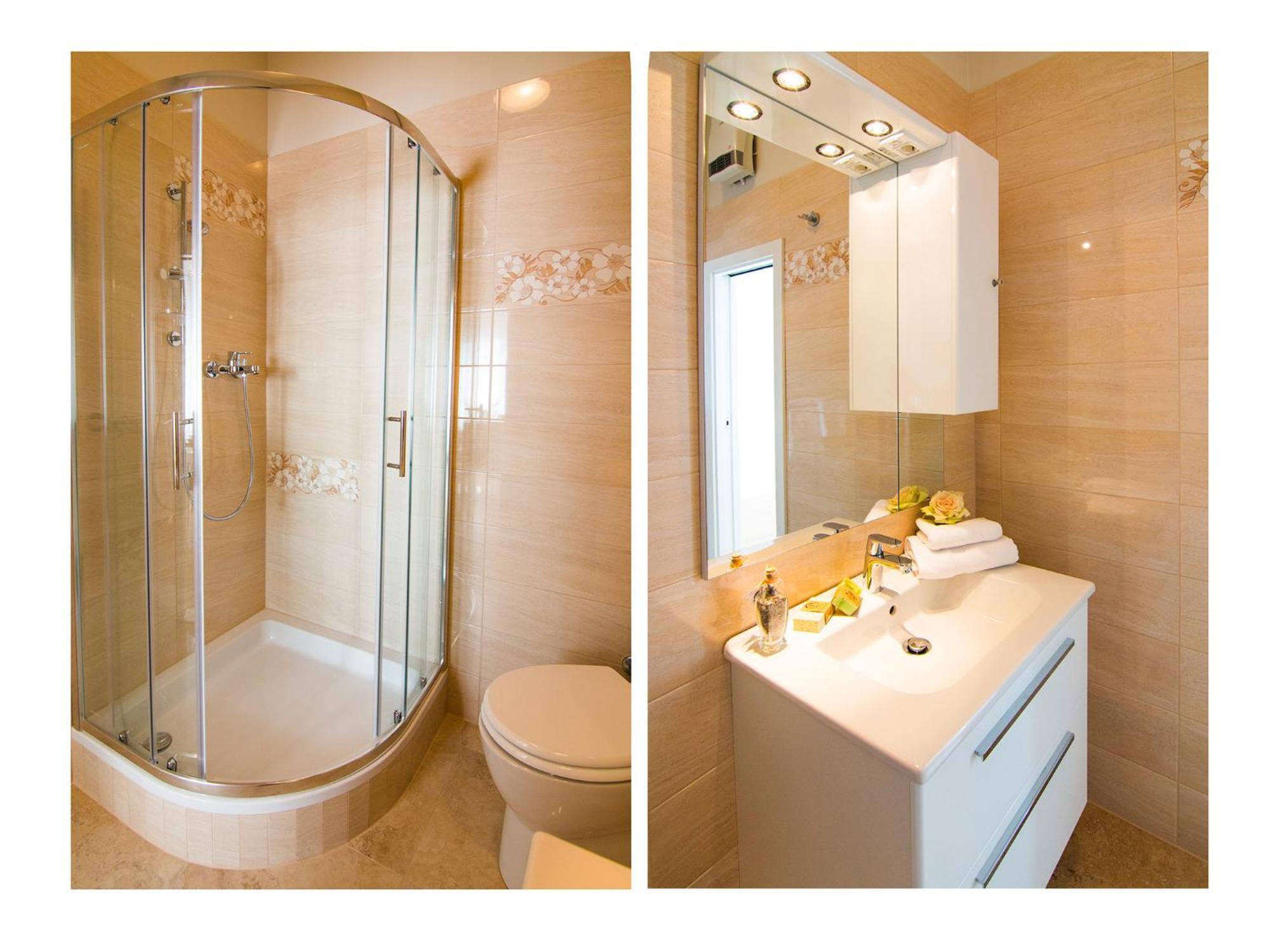 Luxury One-Bedroom Apartment Balcony Sea View