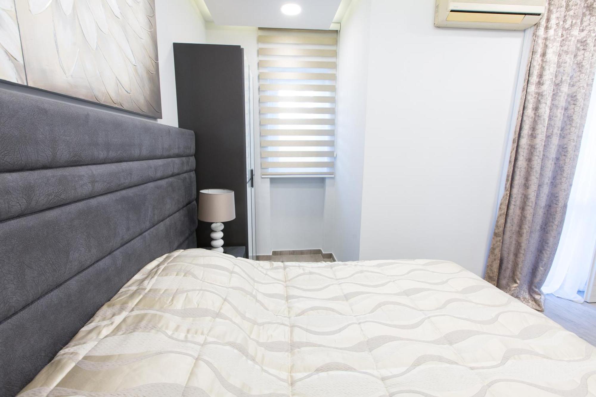 One-Bedroom Apartment Balcony Petra Zoranica 4