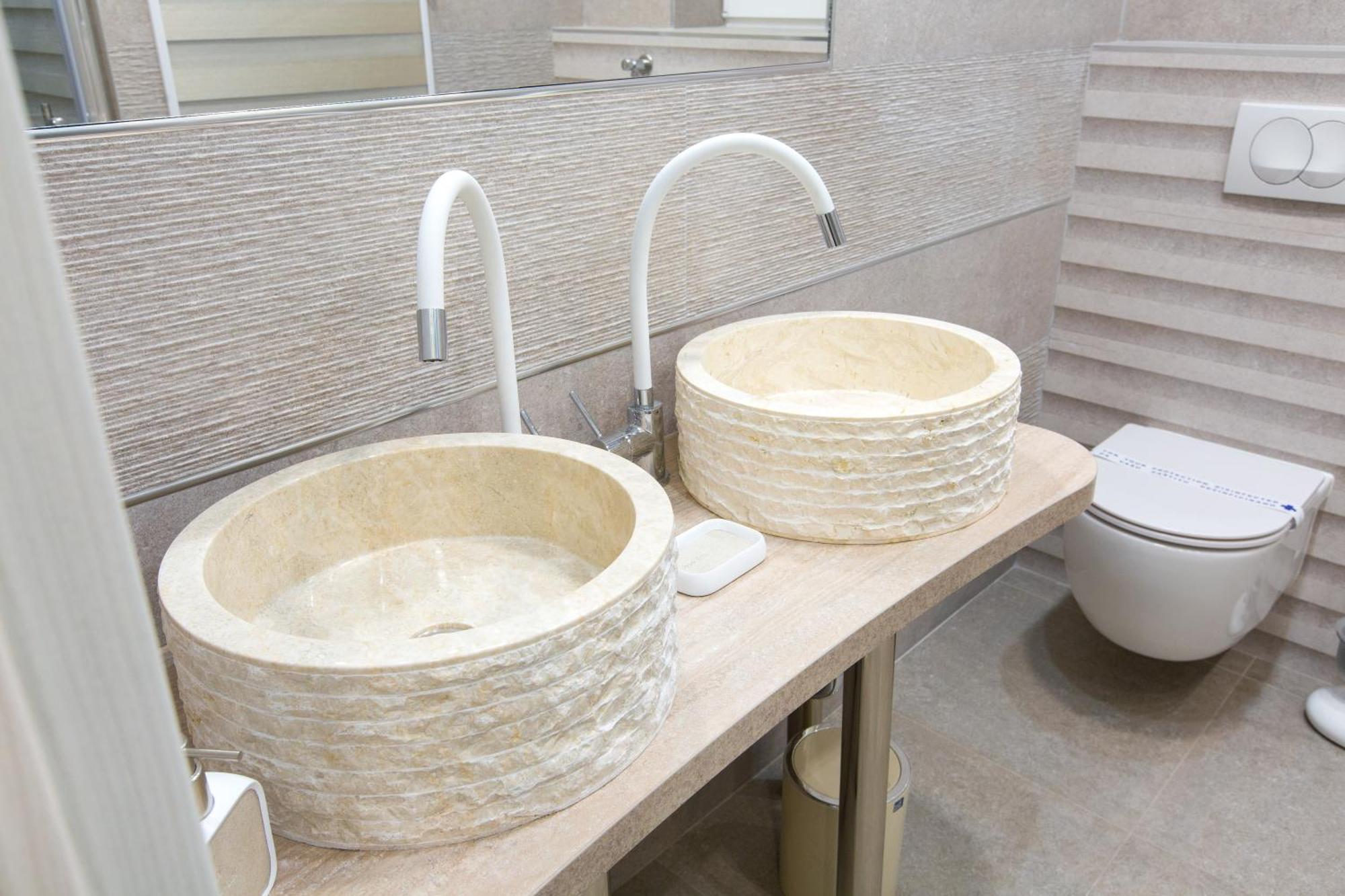One-Bedroom Apartment Balcony Petra Zoranica 4