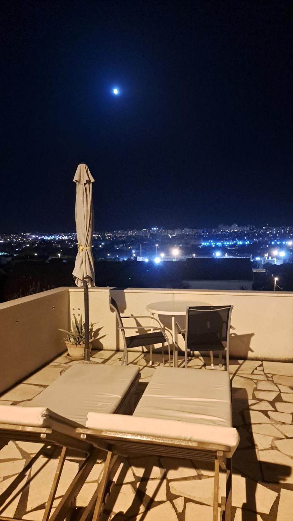 Studio Terrace