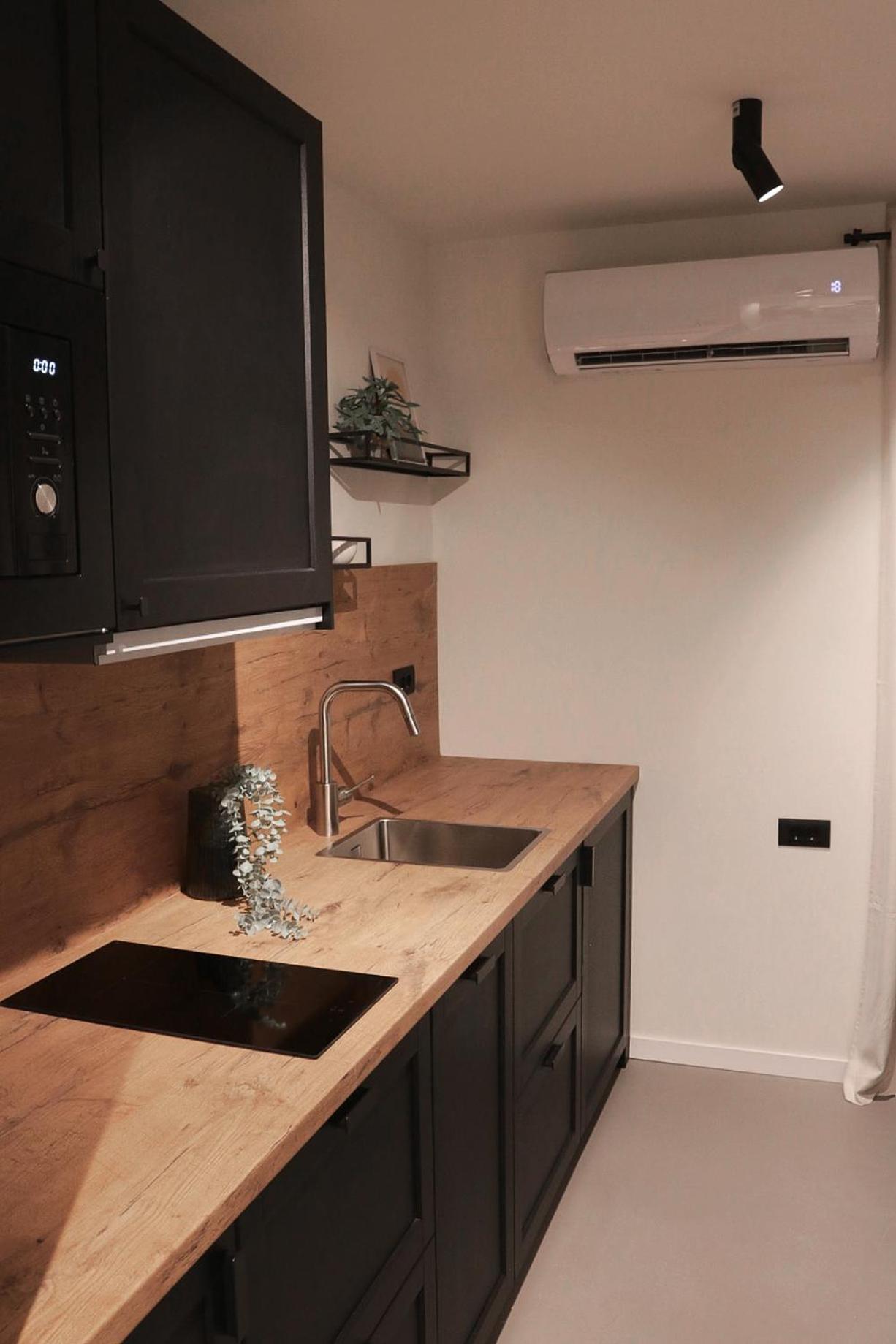 Superior One-Bedroom Apartment