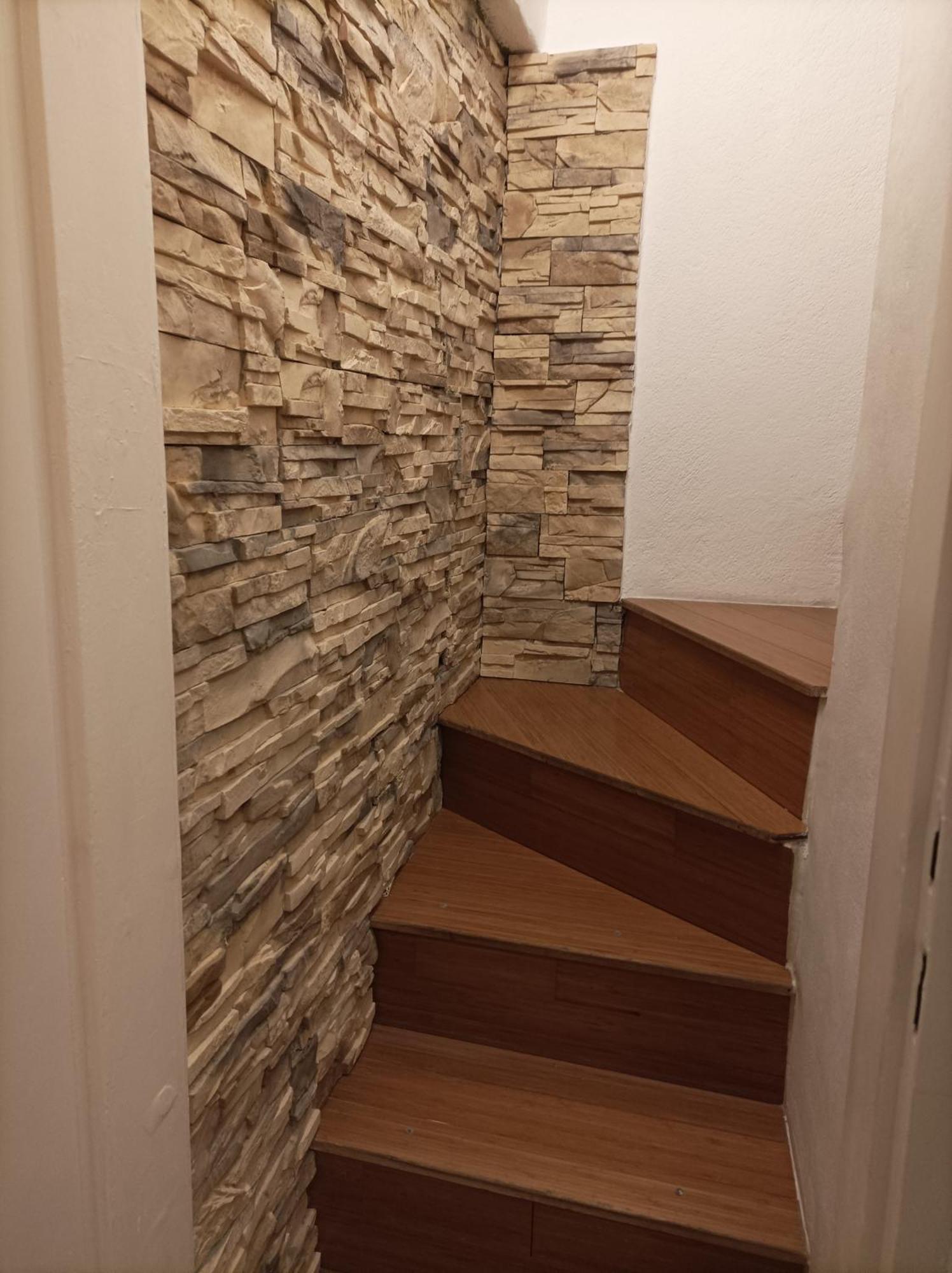 Apartment Split Level