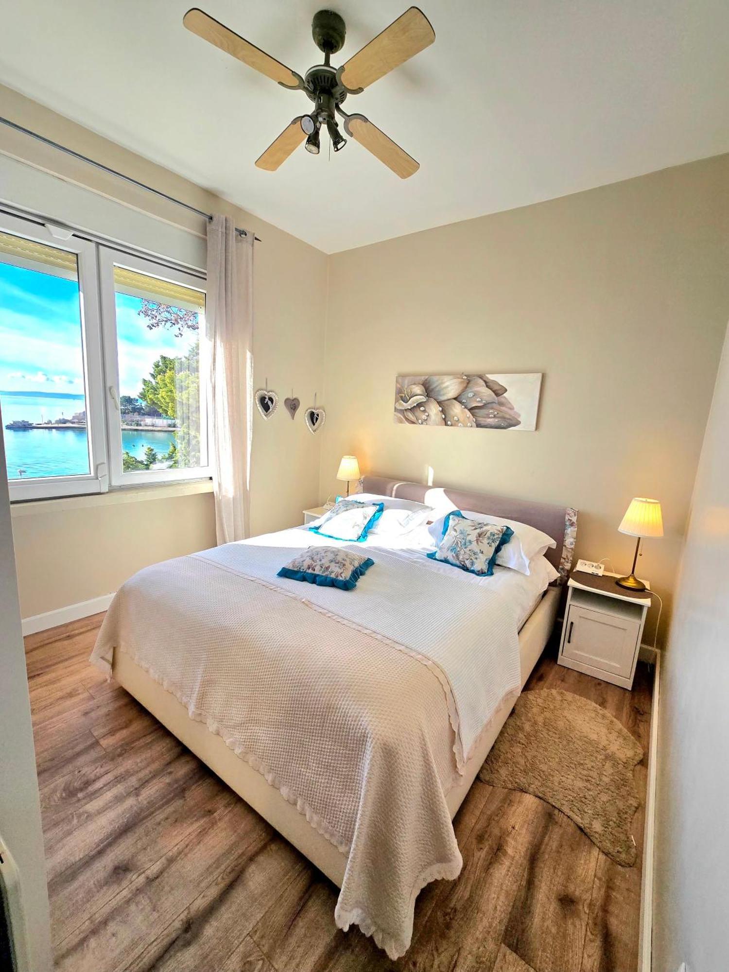 Apartment Sea View