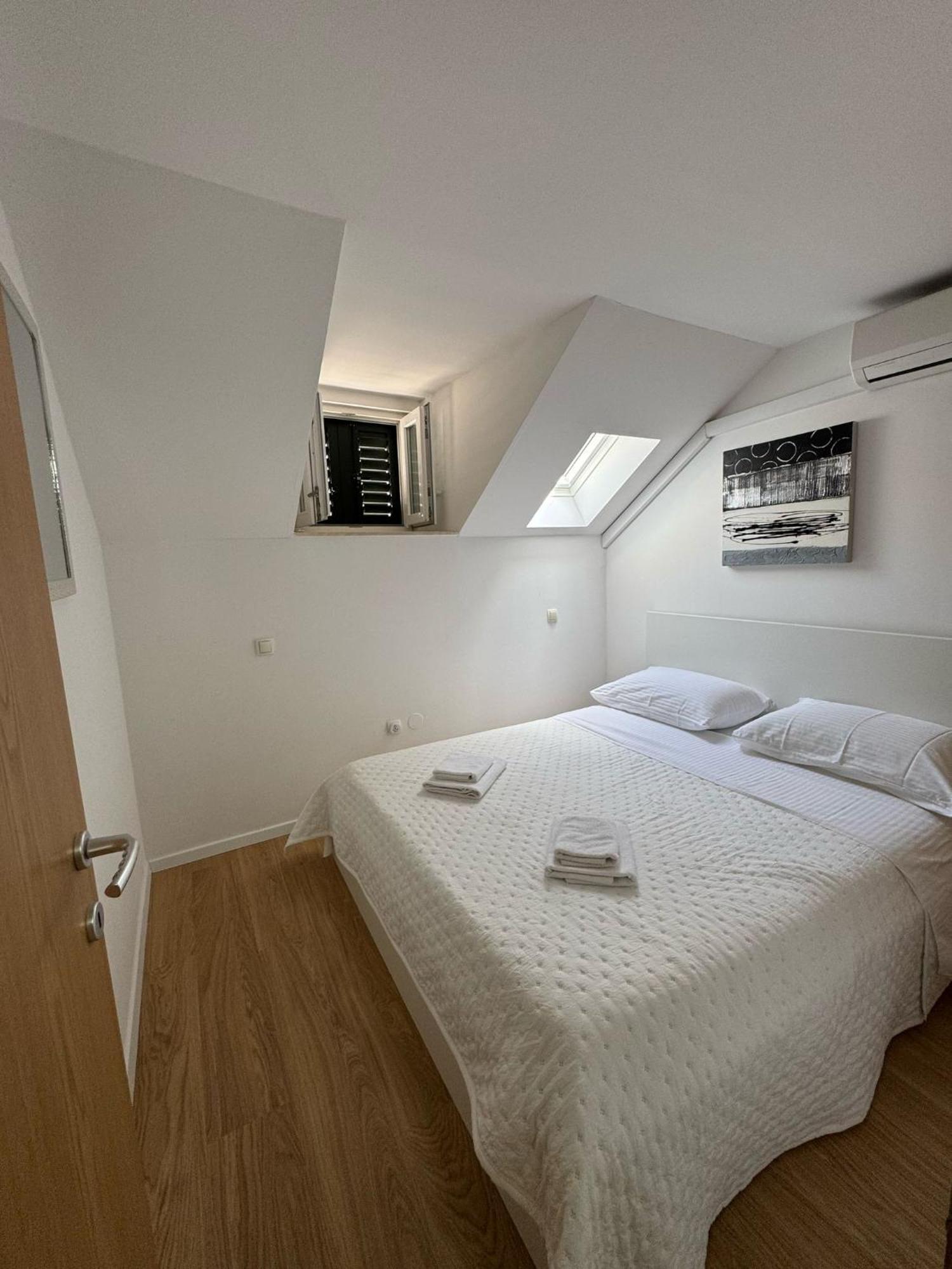 Duplex Two-Bedroom Apartment Terrace