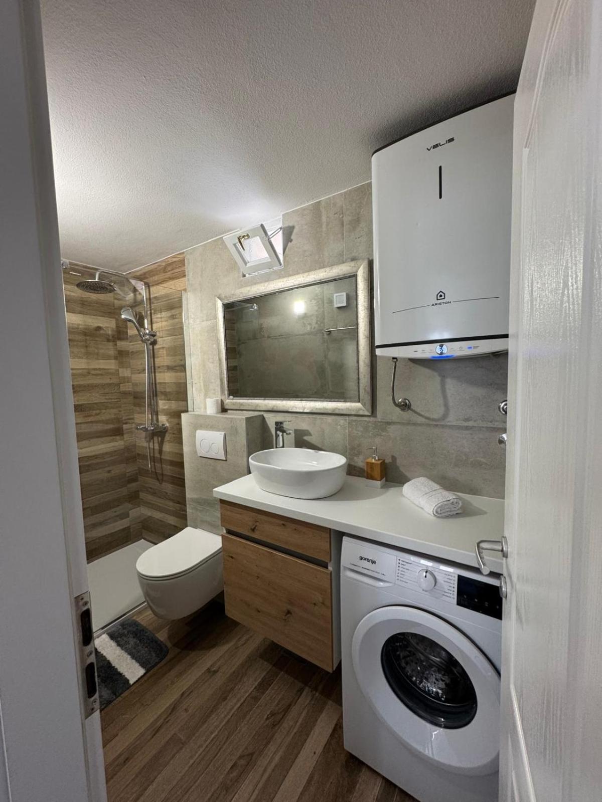Duplex Two-Bedroom Apartment Terrace