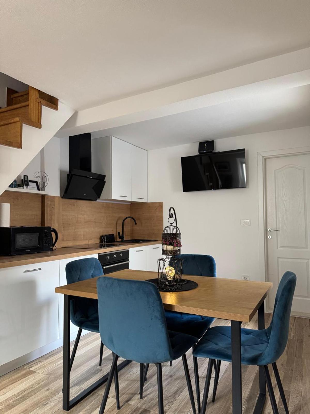 Duplex Two-Bedroom Apartment Terrace