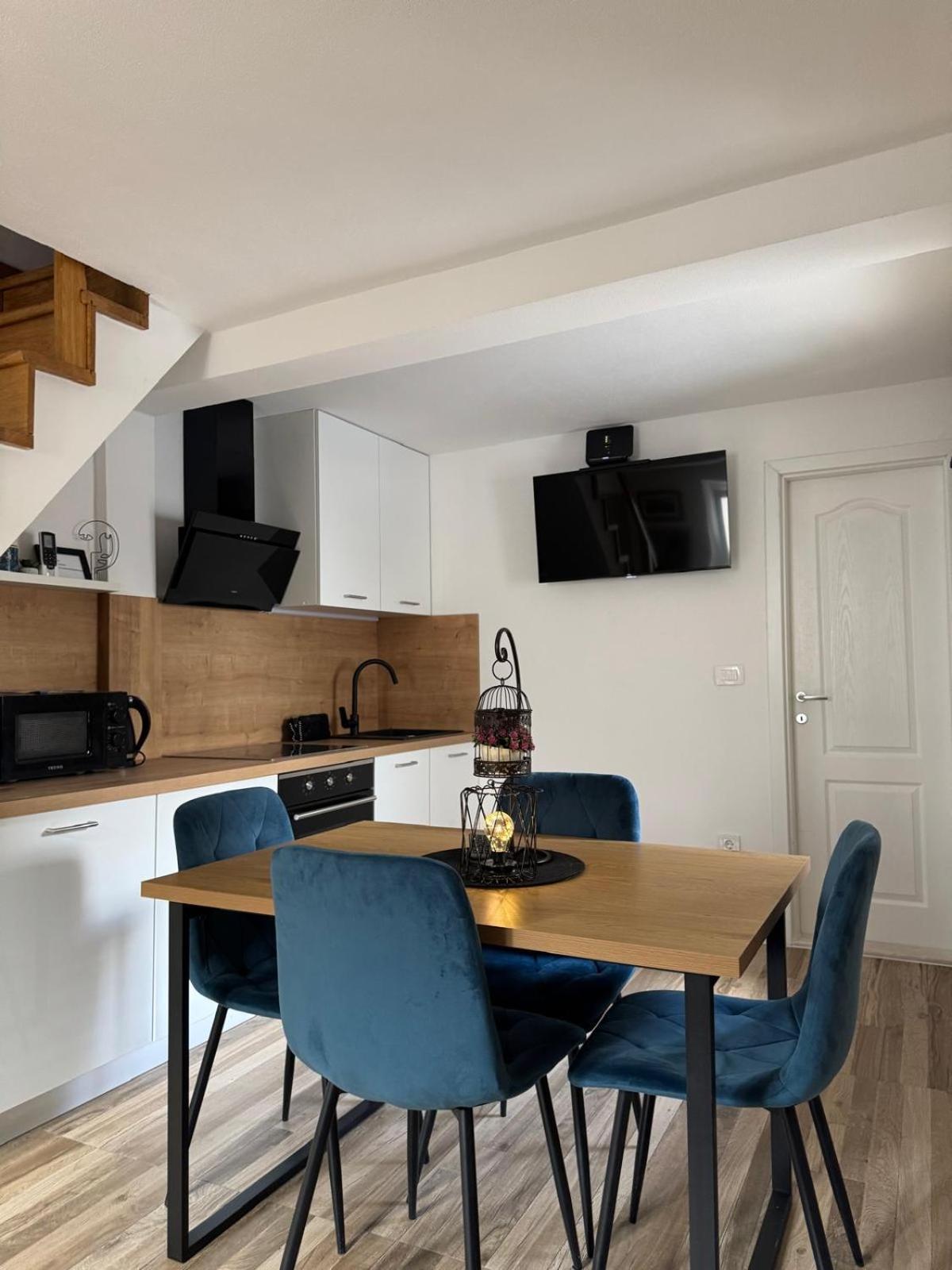 Duplex Two-Bedroom Apartment Terrace