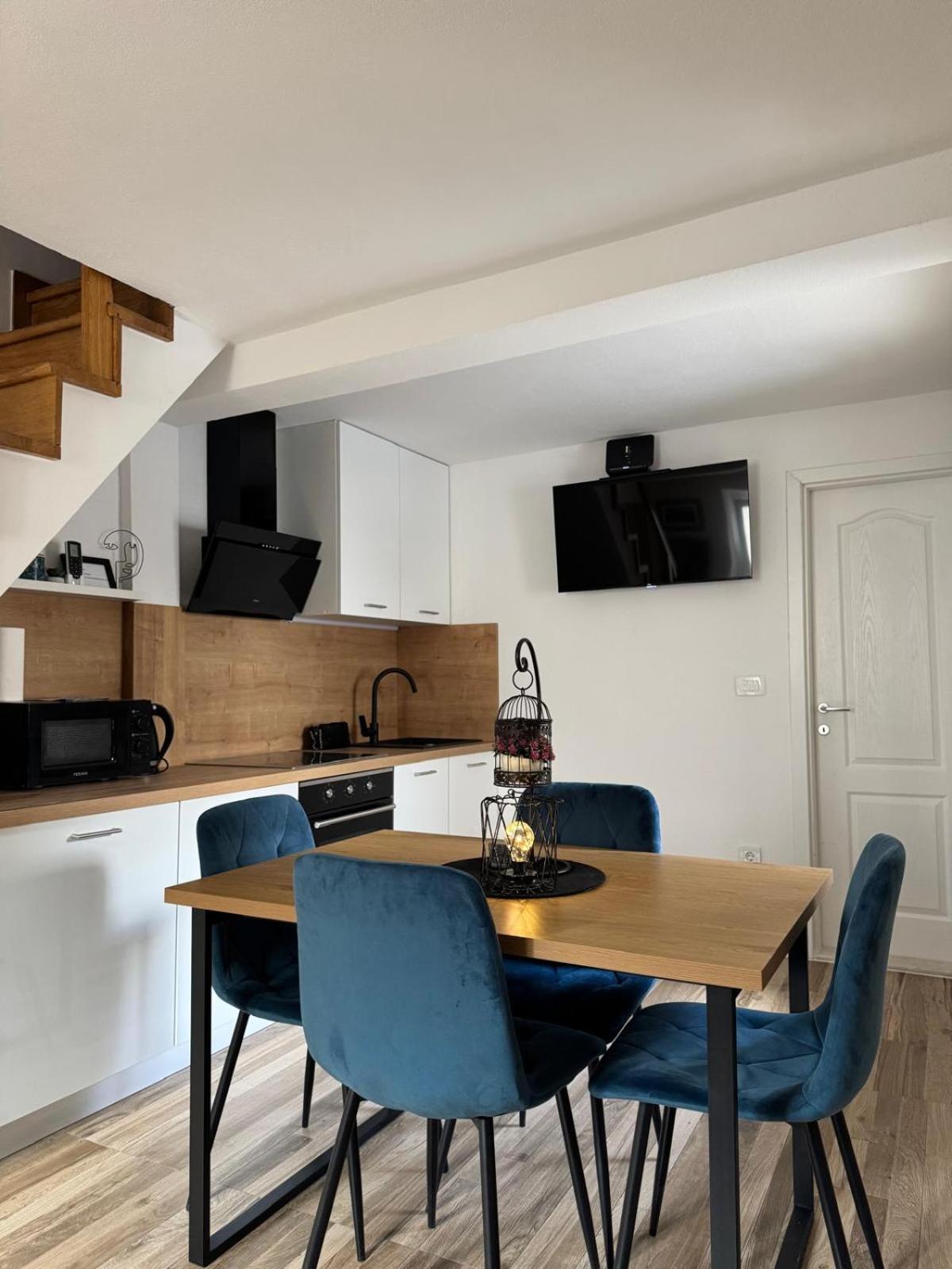 Duplex Two-Bedroom Apartment Terrace
