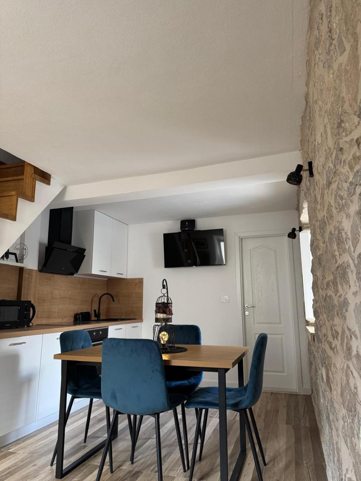 Duplex Two-Bedroom Apartment Terrace
