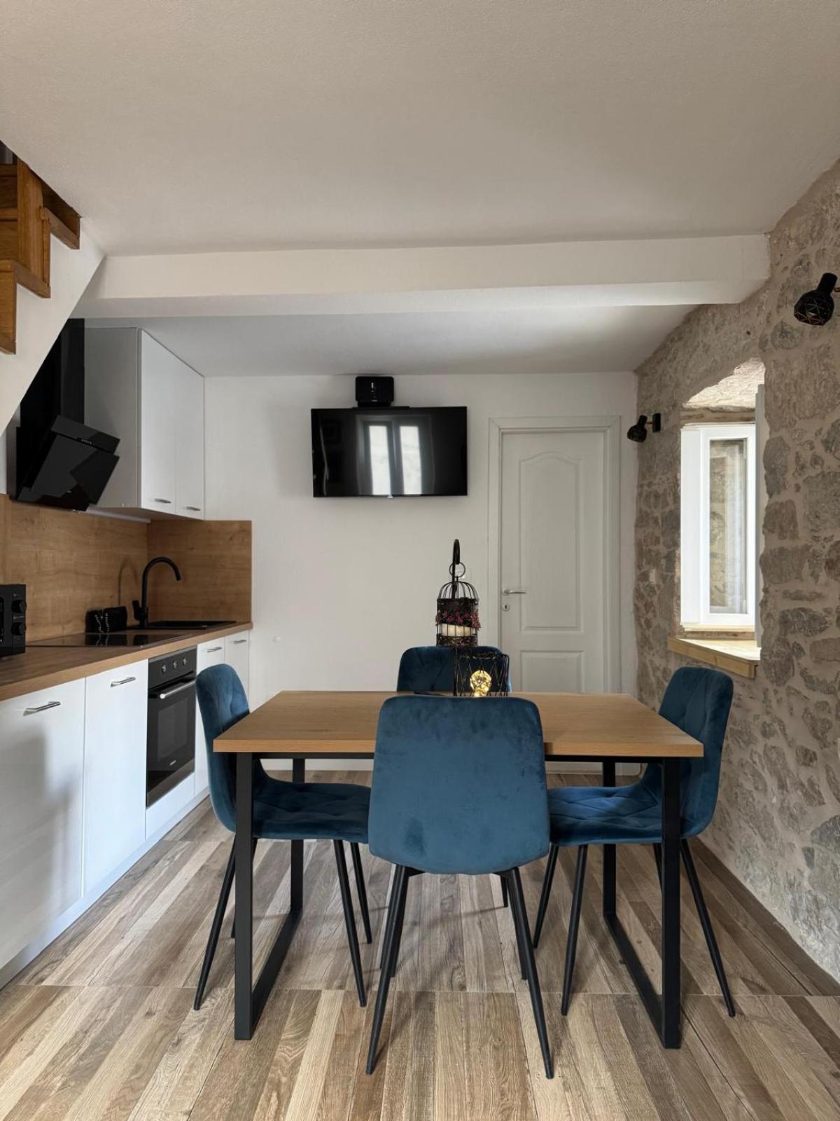 Duplex Two-Bedroom Apartment Terrace