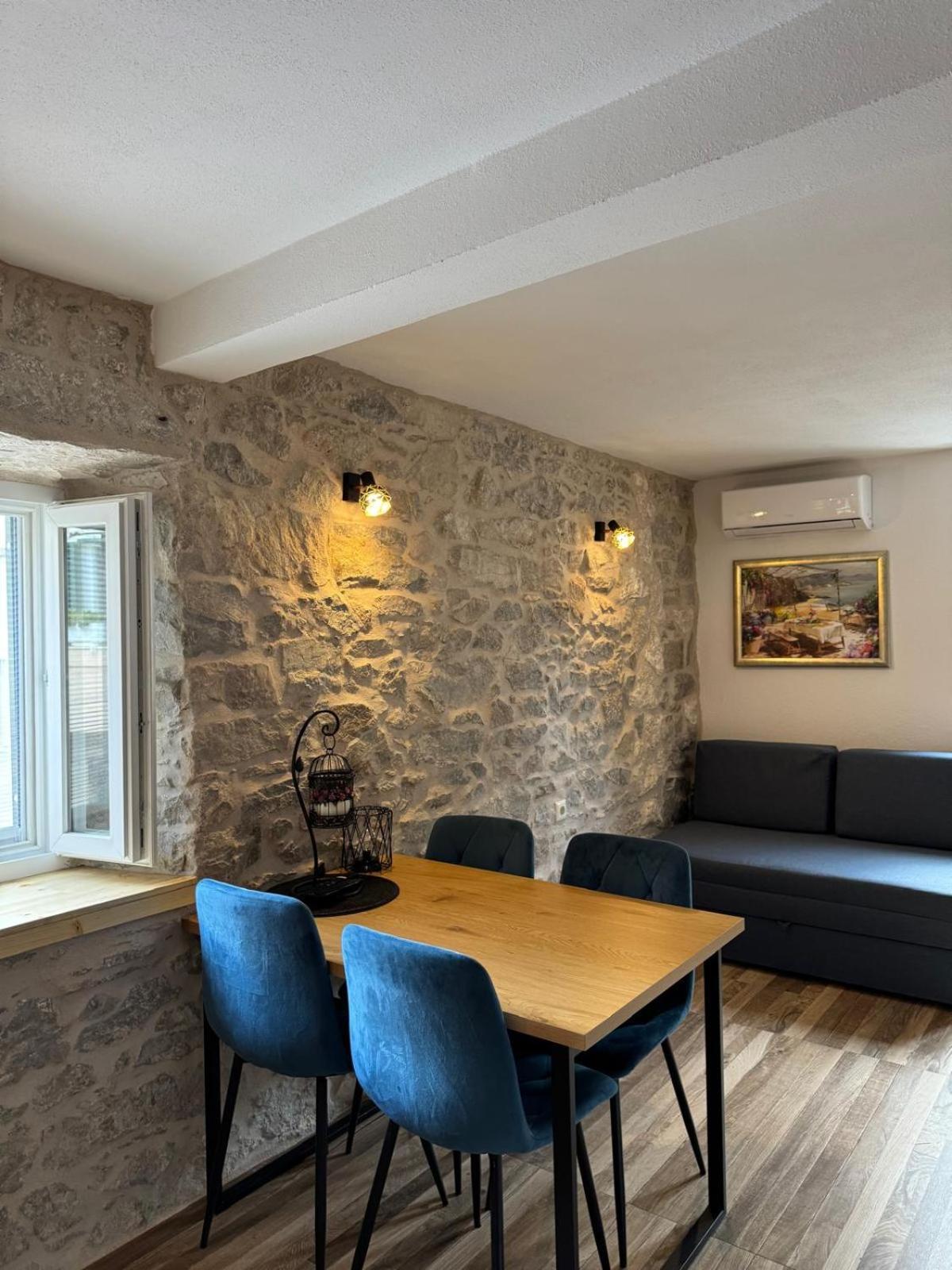Duplex Two-Bedroom Apartment Terrace