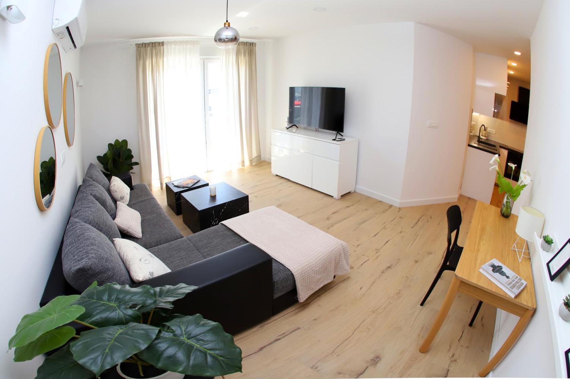 Two-Bedroom Deluxe Apartment