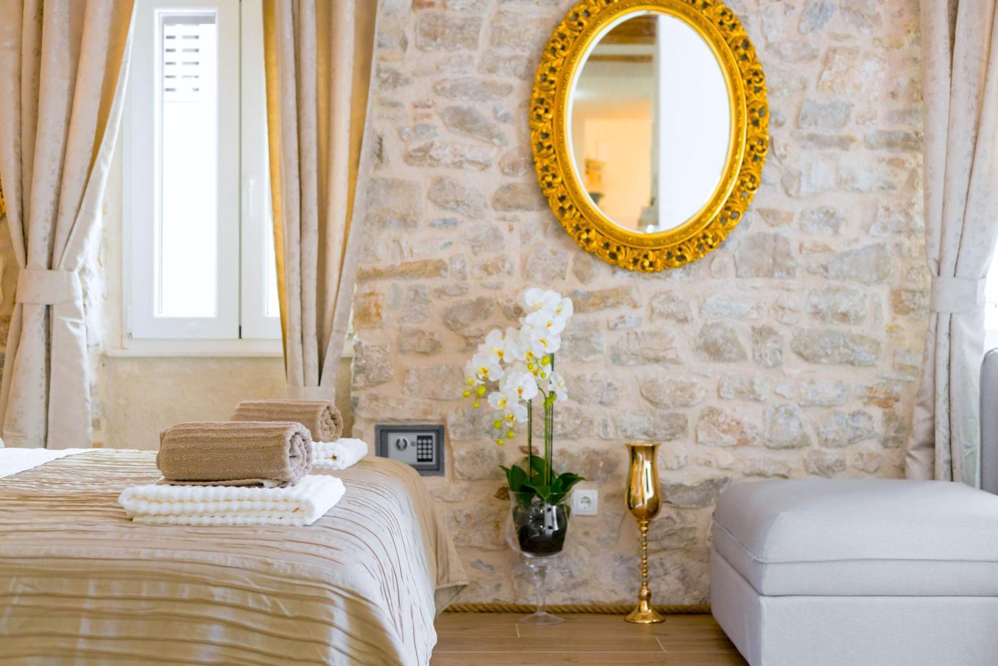 One-Bedroom Superior Apartment