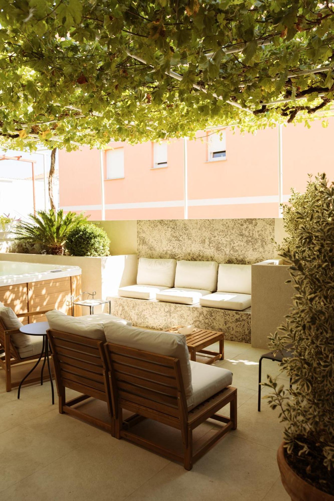 Two-Bedroom Apartment Terrace