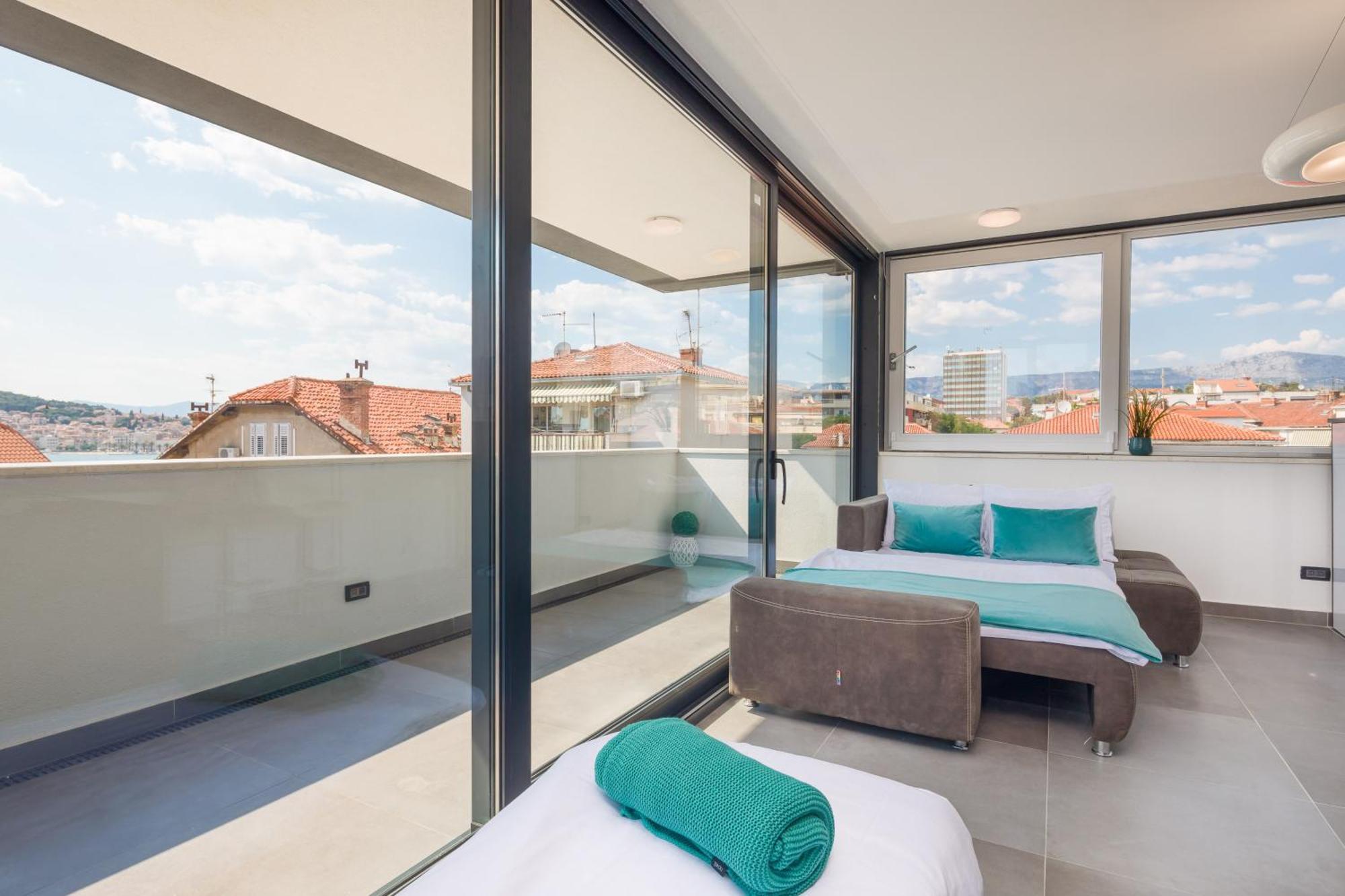 Penthouse Apartment Sea View Jacuzzi
