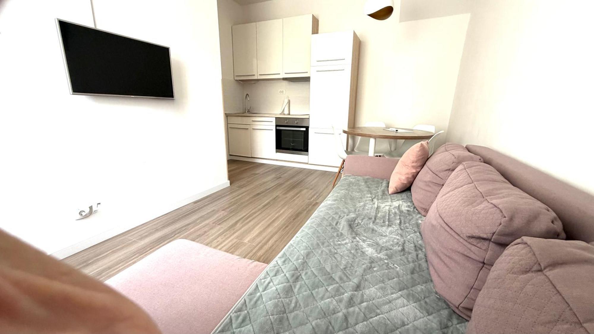 Deluxe Apartment