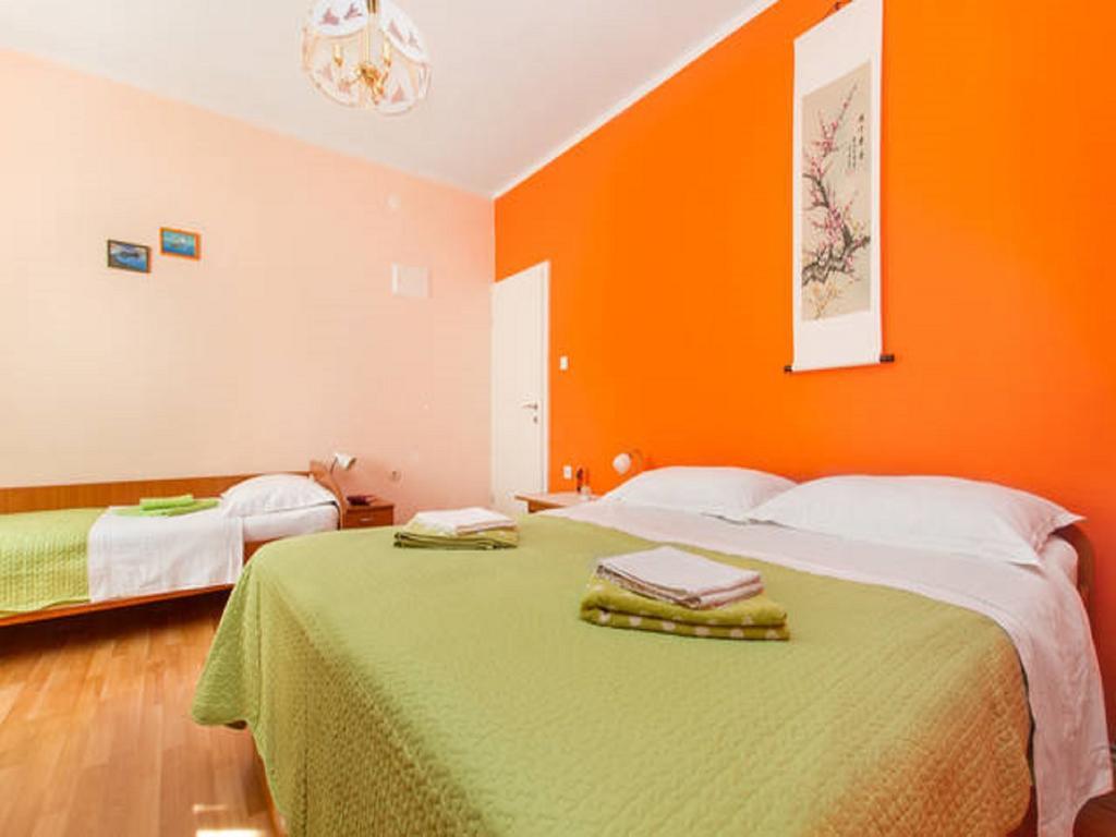 One-Bedroom Apartment Terrace