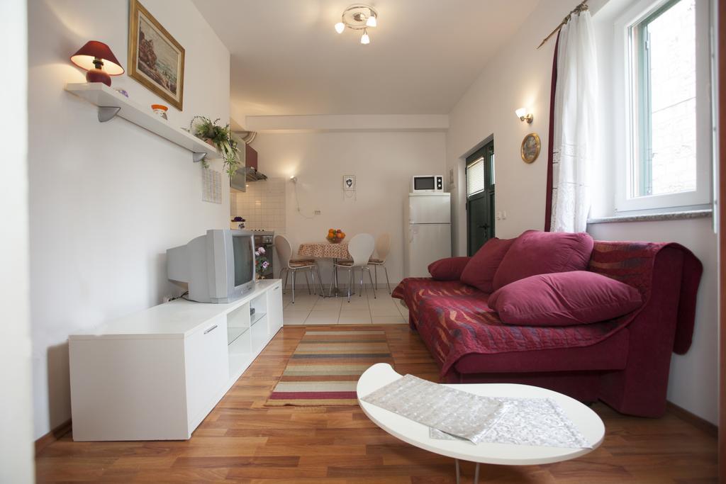 Superior One-Bedroom Apartment Rokova Street