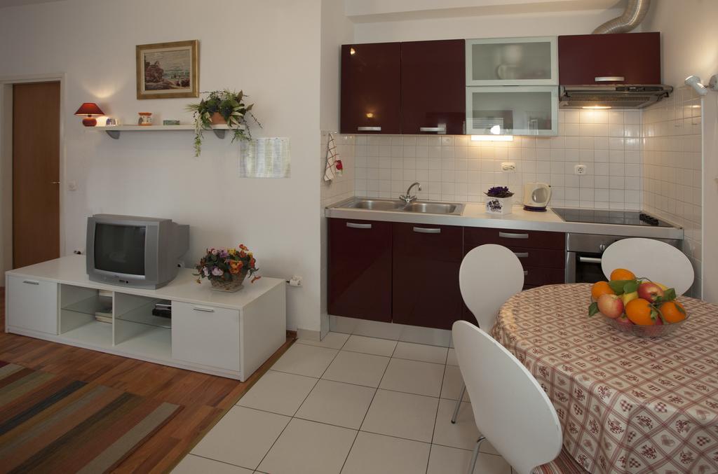 Superior One-Bedroom Apartment Rokova Street