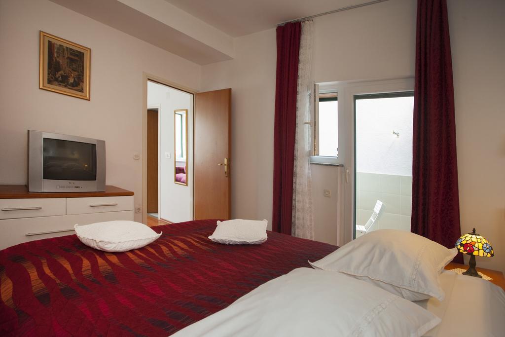 Superior One-Bedroom Apartment Rokova Street