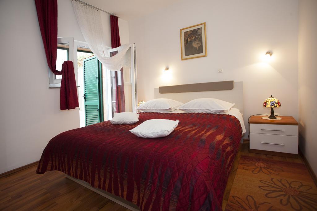 Superior One-Bedroom Apartment Rokova Street