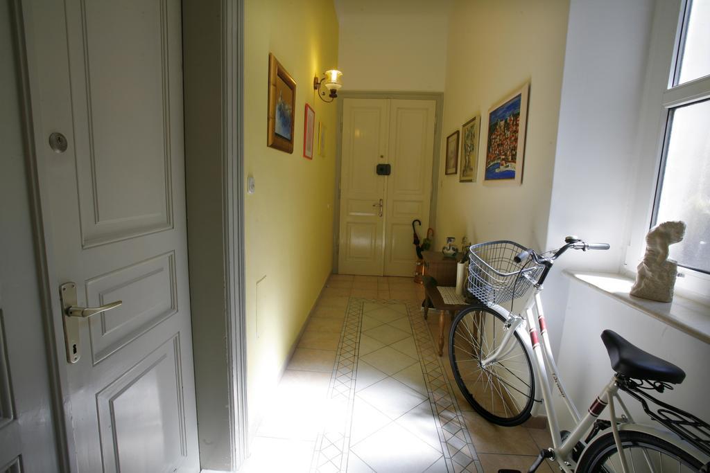 One-Bedroom Apartment Balcony