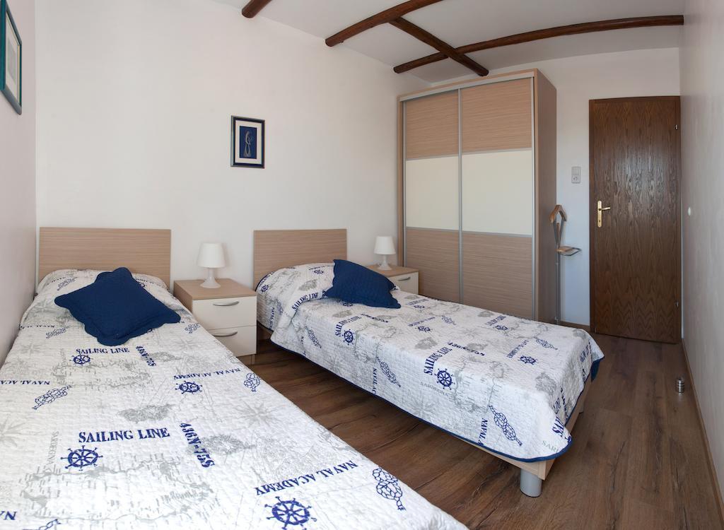 Luxury Two-Bedroom Apartment Sea View
