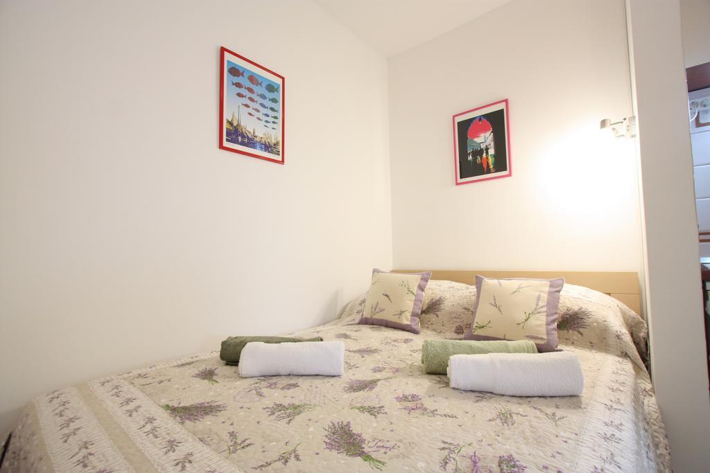 Studio Apartment Terrace Garden View