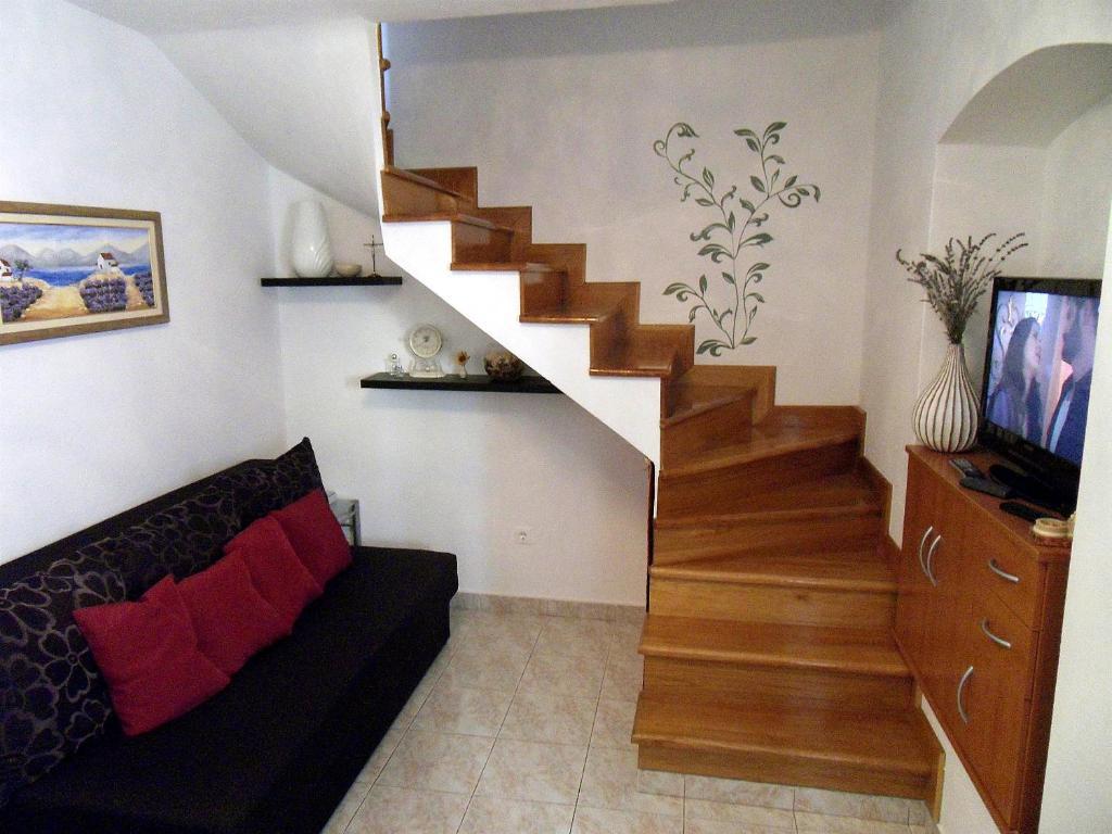 Duplex Two-Bedroom Apartment Terrace Reica Street