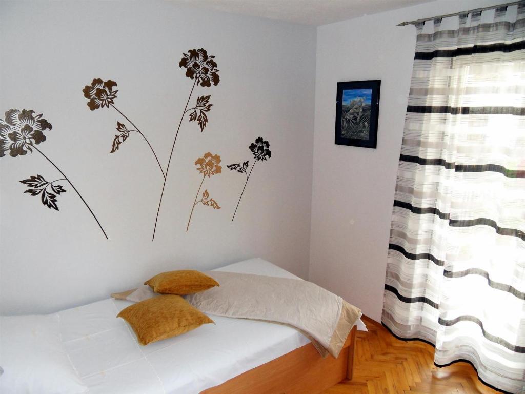 Duplex Two-Bedroom Apartment Terrace Reica Street