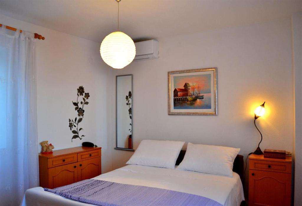 Duplex Two-Bedroom Apartment Terrace Reica Street