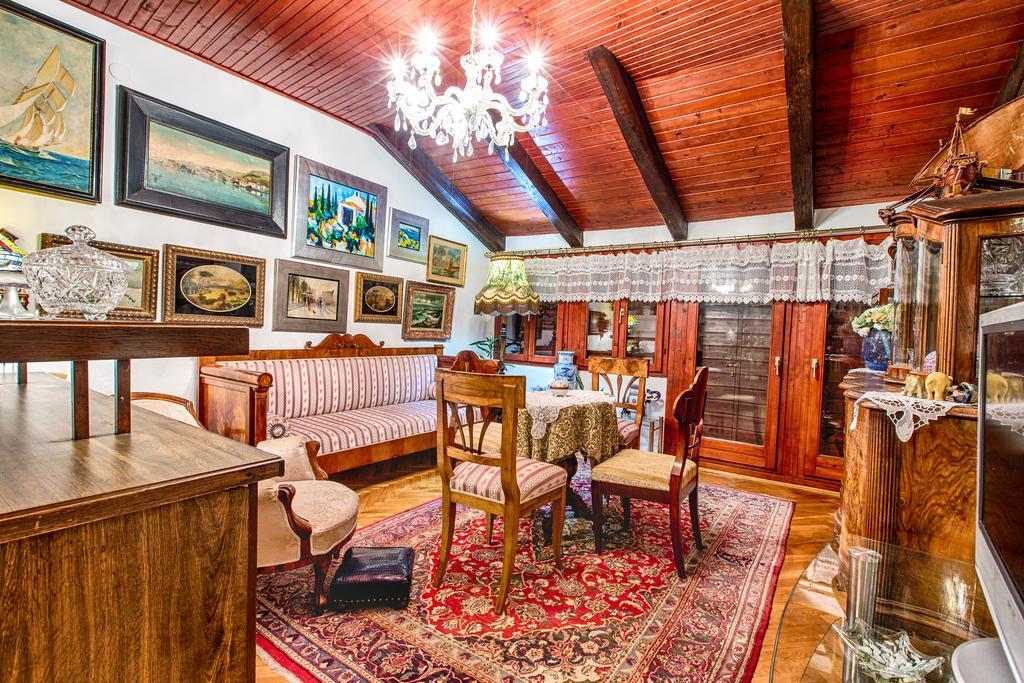 Four-Bedroom Apartment