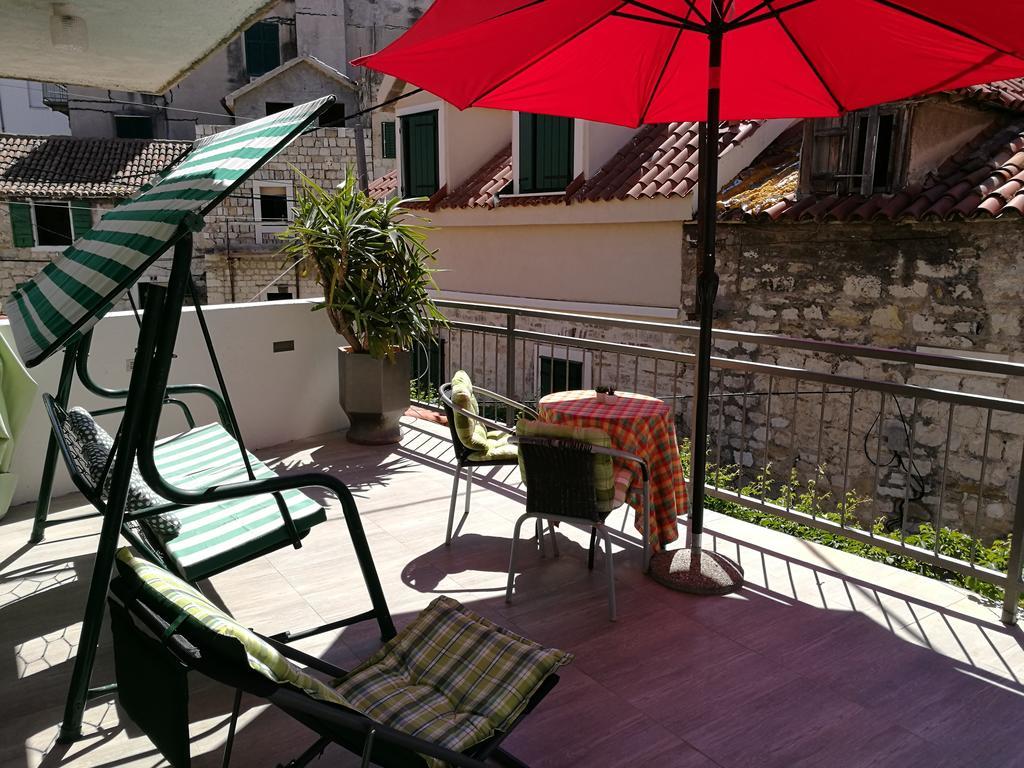 Apartment Terrace