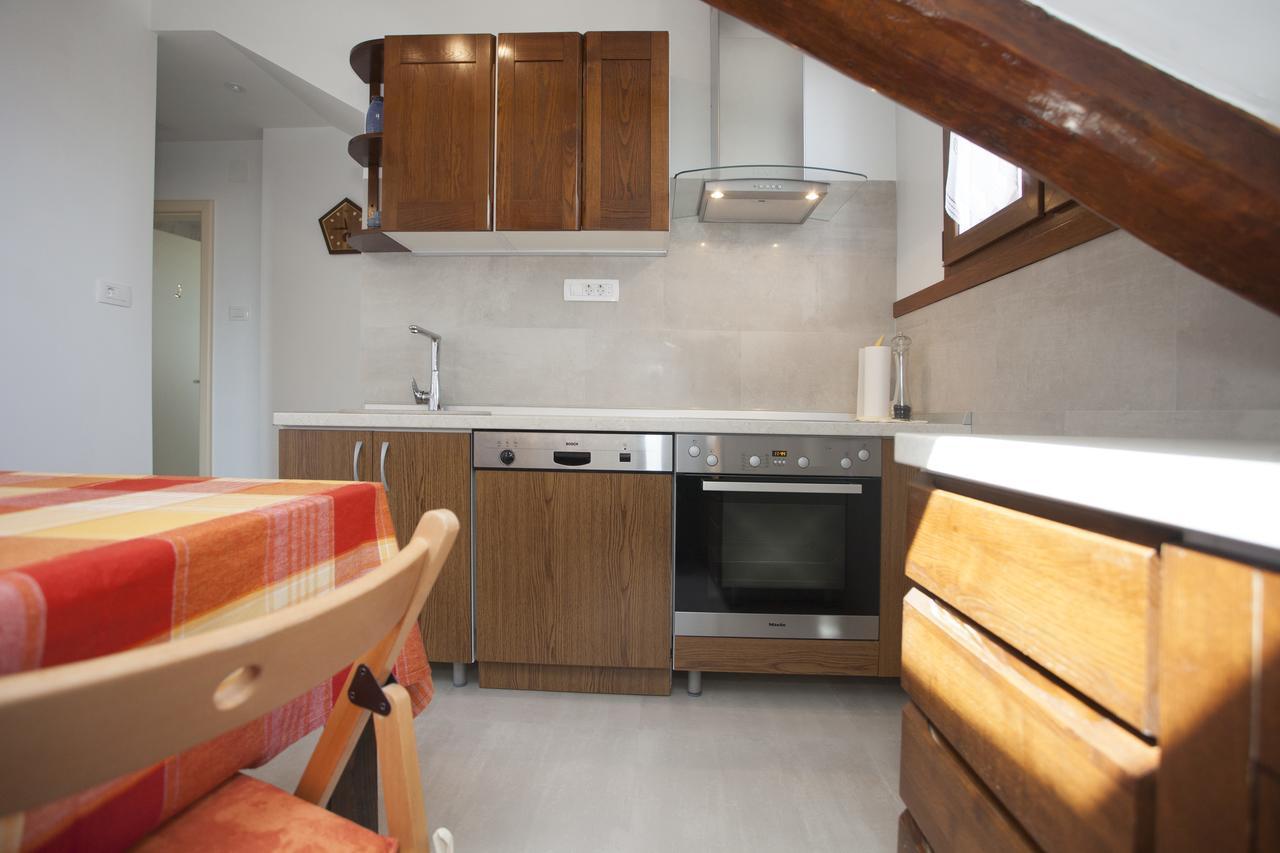 Luxury Two-Bedroom Apartment Sea View