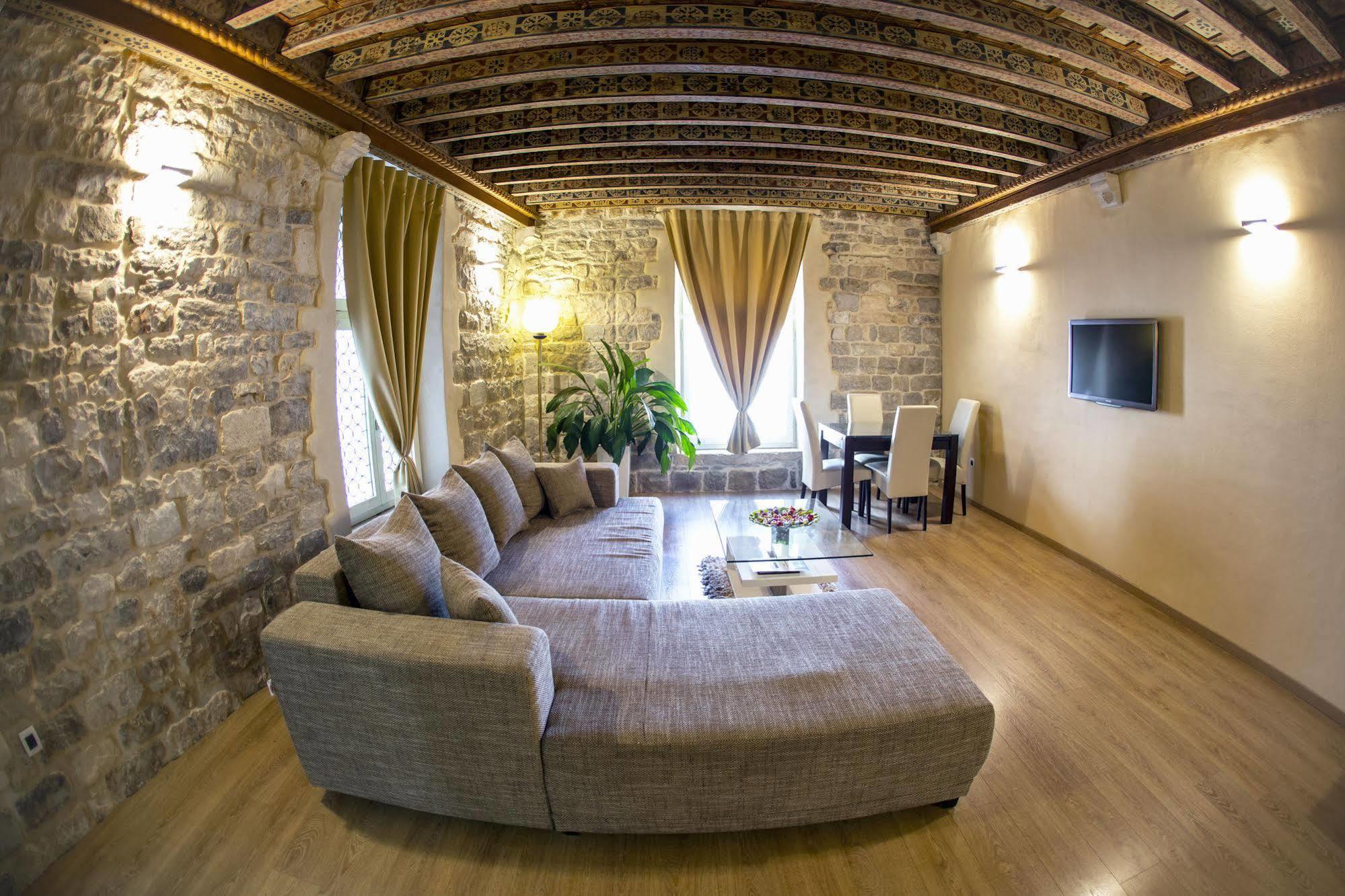 Luxury One-Bedroom Apartment Peristil square view