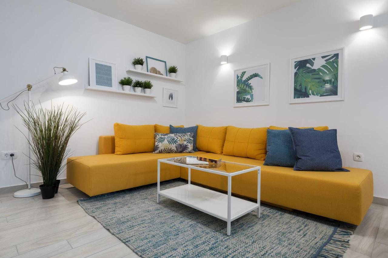 Apartment Terrace